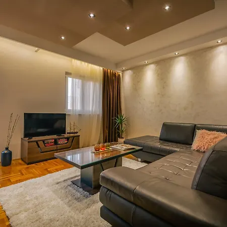 Danigo Apartament *